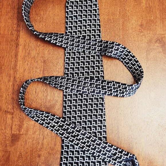 Campia Moda ~ EX Long, Geometric Pattern Necktie ~ Excellent Condition - Picture 1 of 7